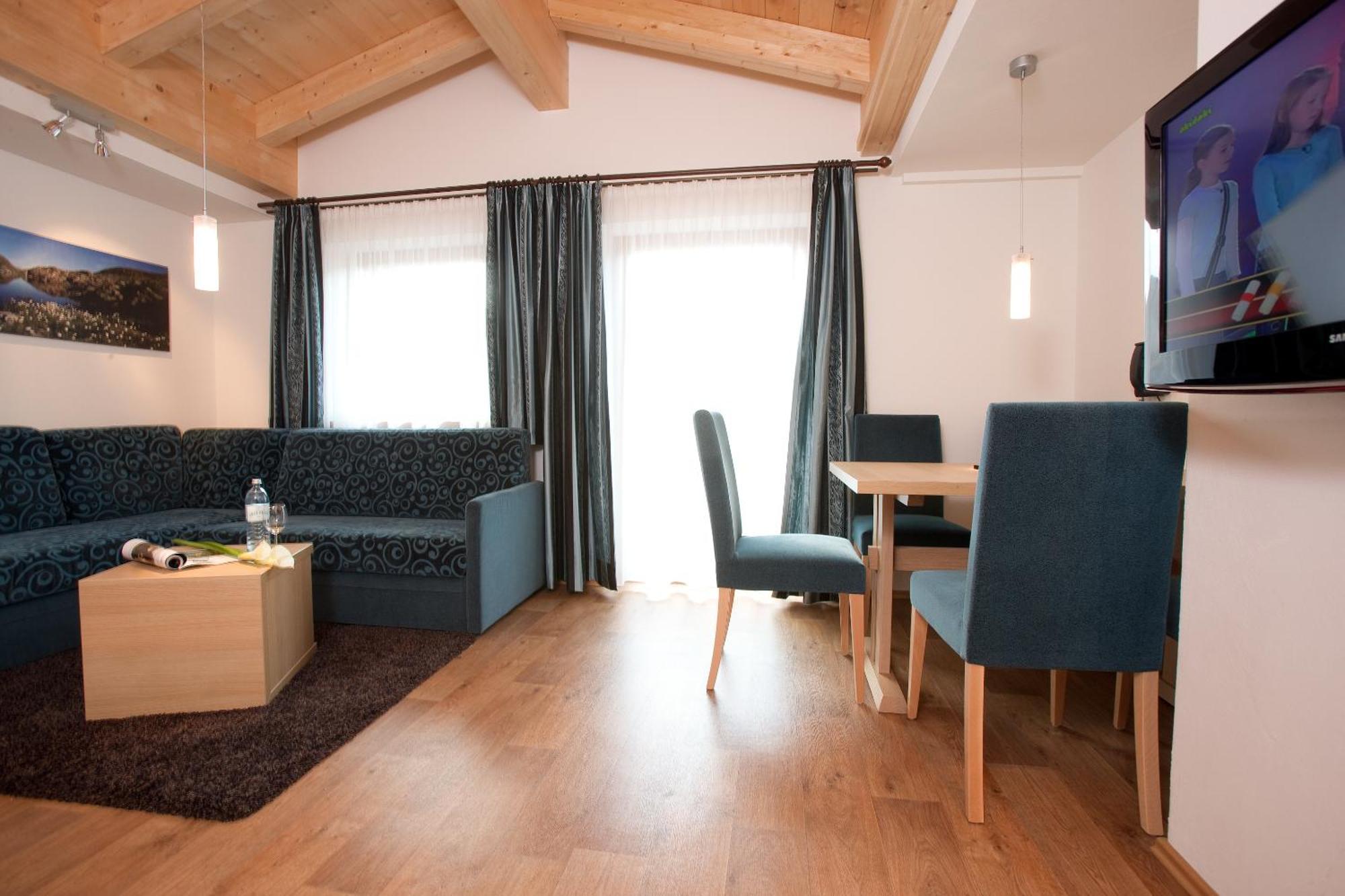 Haus Kristall Inkl Der Super Sommer Card Im Sommer 2025 Serfaus Exterior foto